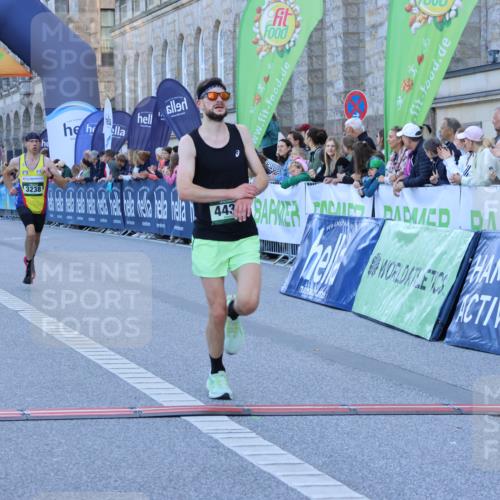 01.09.2024 - BARMER Alsterlauf Strokosch-Dieckow http://msf.ph/oto/6888528 01.09.2024 09:38:04 Ziel 3238, 4433, 4993, 5281, 8386 meine-sportfotos.de