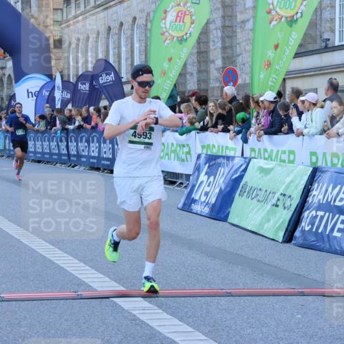 01.09.2024 - BARMER Alsterlauf Strokosch-Dieckow http://msf.ph/oto/6888545 01.09.2024 09:38:12 Ziel 2894, 4993, 5179, 8386 meine-sportfotos.de