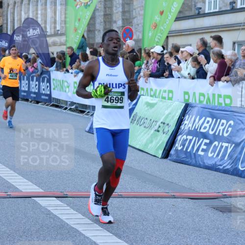 01.09.2024 - BARMER Alsterlauf Strokosch-Dieckow http://msf.ph/oto/6888589 01.09.2024 09:38:31 Ziel 2521, 3569, 3932, 4434, 4699, 4816, 4879, 5259 meine-sportfotos.de