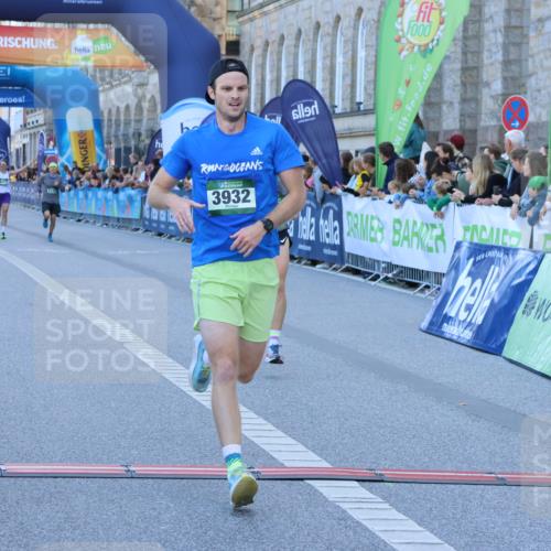 01.09.2024 - BARMER Alsterlauf Strokosch-Dieckow http://msf.ph/oto/6888608 01.09.2024 09:38:39 Ziel 2125, 3932, 4434, 8177 meine-sportfotos.de