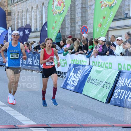 01.09.2024 - BARMER Alsterlauf Strokosch-Dieckow http://msf.ph/oto/6888639 01.09.2024 09:38:58 Ziel 3286, 3398, 3585, 3701, 3793, 4034, 4098, 4229, 4525, 4955, 5017, 5044, 8380 meine-sportfotos.de