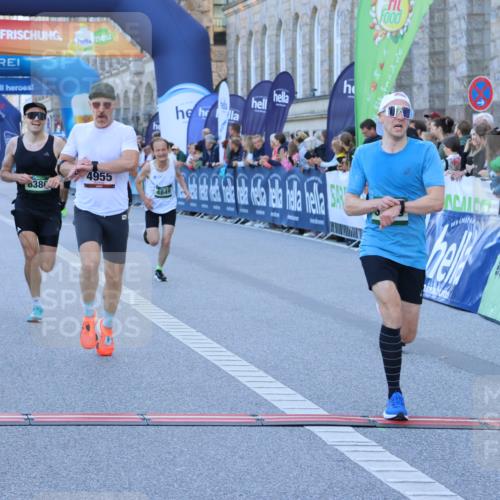 01.09.2024 - BARMER Alsterlauf Strokosch-Dieckow http://msf.ph/oto/6888668 01.09.2024 09:39:07 Ziel 3286, 3585, 3604, 3701, 4420, 4525, 4849, 4955, 5017, 5044, 8329, 8331, 8360, 8380 meine-sportfotos.de