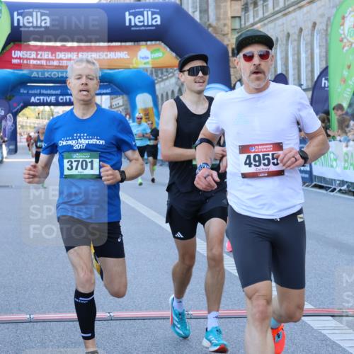 01.09.2024 - BARMER Alsterlauf Strokosch-Dieckow http://msf.ph/oto/6888674 01.09.2024 09:39:09 Ziel 3286, 3585, 3604, 3701, 4420, 4849, 4955, 8329, 8331, 8360, 8380 meine-sportfotos.de