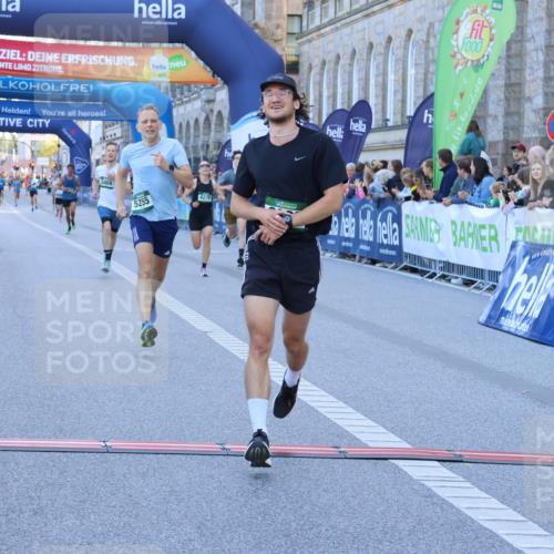 01.09.2024 - BARMER Alsterlauf Strokosch-Dieckow http://msf.ph/oto/6888791 01.09.2024 09:40:14 Ziel 2283, 2462, 3469, 4156, 4270, 4659, 4795, 4873, 5255, 8257, 8368 meine-sportfotos.de