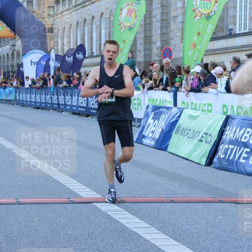 01.09.2024 - BARMER Alsterlauf Strokosch-Dieckow http://msf.ph/oto/6888808 01.09.2024 09:40:20 Ziel 2462, 3042, 3469, 4156, 4270, 4659, 4860, 4873 meine-sportfotos.de