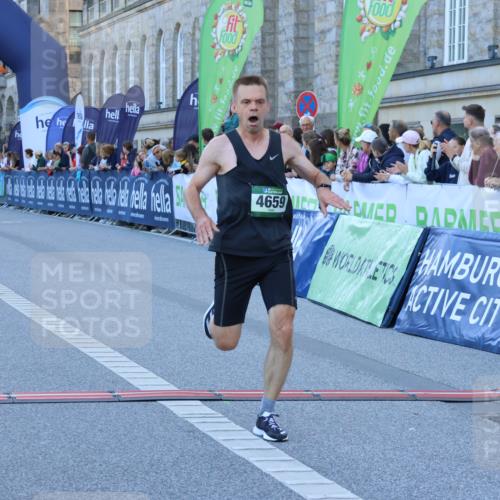 01.09.2024 - BARMER Alsterlauf Strokosch-Dieckow http://msf.ph/oto/6888809 01.09.2024 09:40:20 Ziel 2462, 3042, 3469, 4156, 4270, 4659, 4860, 4873 meine-sportfotos.de