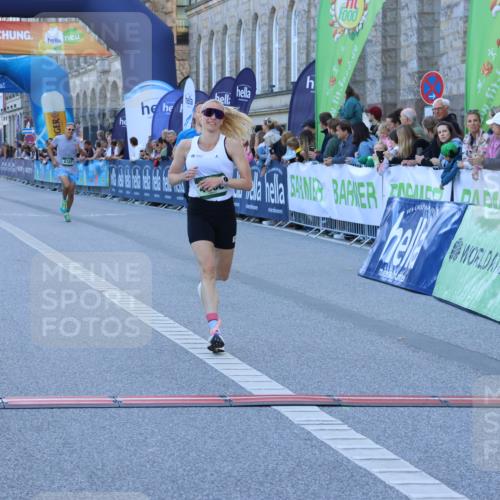 01.09.2024 - BARMER Alsterlauf Strokosch-Dieckow http://msf.ph/oto/6888823 01.09.2024 09:40:28 Ziel 3042, 4275, 4787, 4860, 4978 meine-sportfotos.de