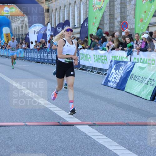 01.09.2024 - BARMER Alsterlauf Strokosch-Dieckow http://msf.ph/oto/6888825 01.09.2024 09:40:29 Ziel 3042, 4275, 4787, 4860, 4978 meine-sportfotos.de