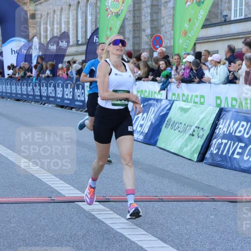 01.09.2024 - BARMER Alsterlauf Strokosch-Dieckow http://msf.ph/oto/6888829 01.09.2024 09:40:29 Ziel 3042, 4275, 4787, 4860, 4978 meine-sportfotos.de