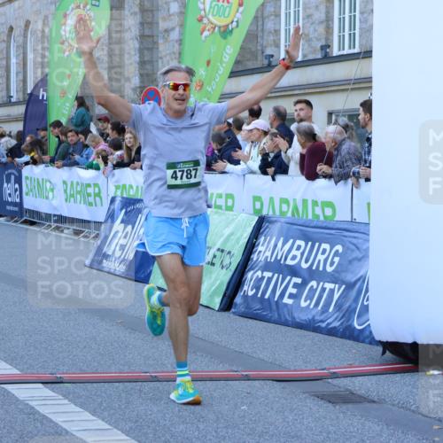 01.09.2024 - BARMER Alsterlauf Strokosch-Dieckow http://msf.ph/oto/6888839 01.09.2024 09:40:34 Ziel 4275, 4787, 4978 meine-sportfotos.de
