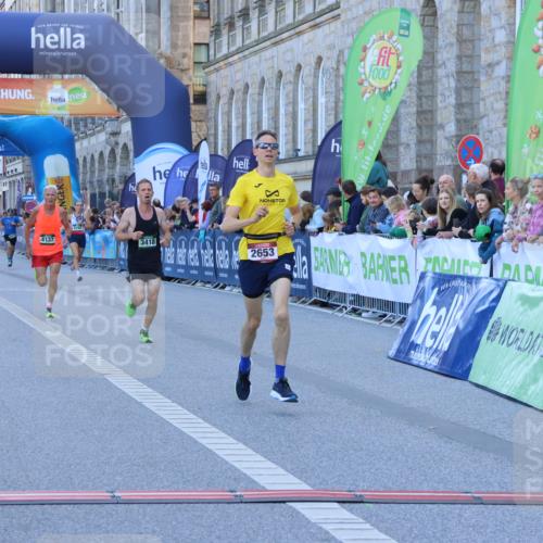 01.09.2024 - BARMER Alsterlauf Strokosch-Dieckow http://msf.ph/oto/6888851 01.09.2024 09:40:46 Ziel 2653, 3119, 3418, 4137, 4949, 8292 meine-sportfotos.de