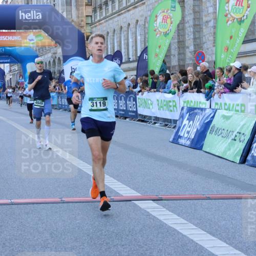 01.09.2024 - BARMER Alsterlauf Strokosch-Dieckow http://msf.ph/oto/6888882 01.09.2024 09:40:54 Ziel 3119, 3615, 4515, 4521, 4865, 4949, 5003, 8292 meine-sportfotos.de