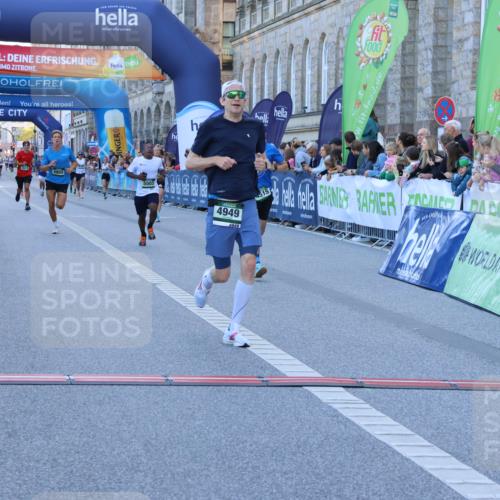 01.09.2024 - BARMER Alsterlauf Strokosch-Dieckow http://msf.ph/oto/6888886 01.09.2024 09:40:55 Ziel 3119, 3615, 4515, 4521, 4865, 4949, 5003, 8292 meine-sportfotos.de