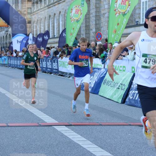 01.09.2024 - BARMER Alsterlauf Strokosch-Dieckow http://msf.ph/oto/6888923 01.09.2024 09:41:07 Ziel 4463, 4797, 4805, 5046, 5170, 8276 meine-sportfotos.de