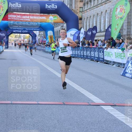 01.09.2024 - BARMER Alsterlauf Strokosch-Dieckow http://msf.ph/oto/6888940 01.09.2024 09:41:14 Ziel 2107, 3802, 4463 meine-sportfotos.de