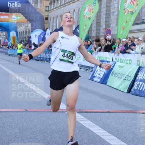 01.09.2024 - BARMER Alsterlauf Strokosch-Dieckow http://msf.ph/oto/6888947 01.09.2024 09:41:15 Ziel 2107, 3802, 4463 meine-sportfotos.de