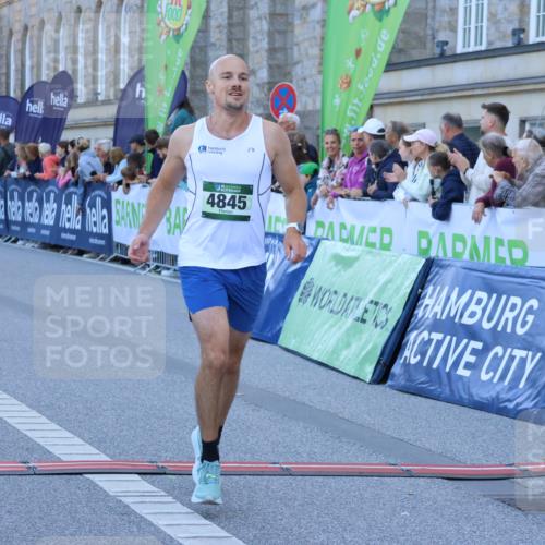 01.09.2024 - BARMER Alsterlauf Strokosch-Dieckow http://msf.ph/oto/6888988 01.09.2024 09:41:36 Ziel 2627, 3074, 4529, 4845, 5041, 8213, 8376 meine-sportfotos.de