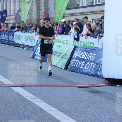 01.09.2024 - BARMER Alsterlauf Strokosch-Dieckow http://msf.ph/oto/6889112 01.09.2024 09:42:25 Ziel 3655, 4571, 4829, 4964, 5149, 5306 meine-sportfotos.de