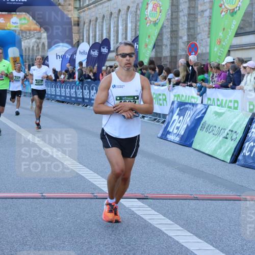 01.09.2024 - BARMER Alsterlauf Strokosch-Dieckow http://msf.ph/oto/6889140 01.09.2024 09:42:38 Ziel 4360, 4762, 4833, 4834, 4857, 8187, 8209, 8220 meine-sportfotos.de