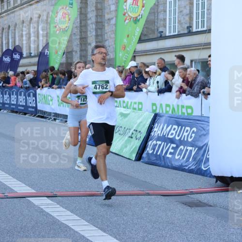 01.09.2024 - BARMER Alsterlauf Strokosch-Dieckow http://msf.ph/oto/6889153 01.09.2024 09:42:42 Ziel 4168, 4360, 4675, 4762, 4834, 4857, 5274, 8187, 8217 meine-sportfotos.de