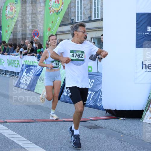 01.09.2024 - BARMER Alsterlauf Strokosch-Dieckow http://msf.ph/oto/6889157 01.09.2024 09:42:43 Ziel 4168, 4360, 4675, 4762, 4834, 4857, 5274, 8187, 8217 meine-sportfotos.de