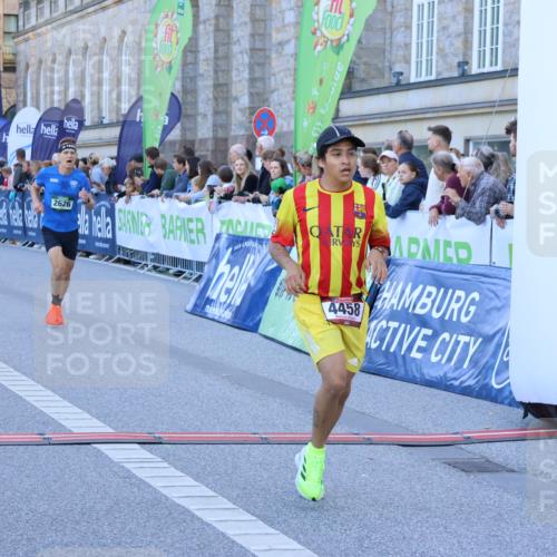 01.09.2024 - BARMER Alsterlauf Strokosch-Dieckow http://msf.ph/oto/6889182 01.09.2024 09:42:57 Ziel 2492, 2626, 2951, 3481, 4450, 4458 meine-sportfotos.de
