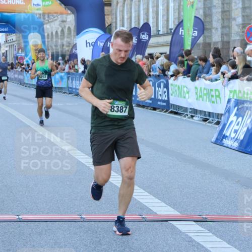 01.09.2024 - BARMER Alsterlauf Strokosch-Dieckow http://msf.ph/oto/6889219 01.09.2024 09:43:17 Ziel 1109, 2850, 3788, 4167, 4290, 5252, 5287, 5308, 8236, 8387 meine-sportfotos.de