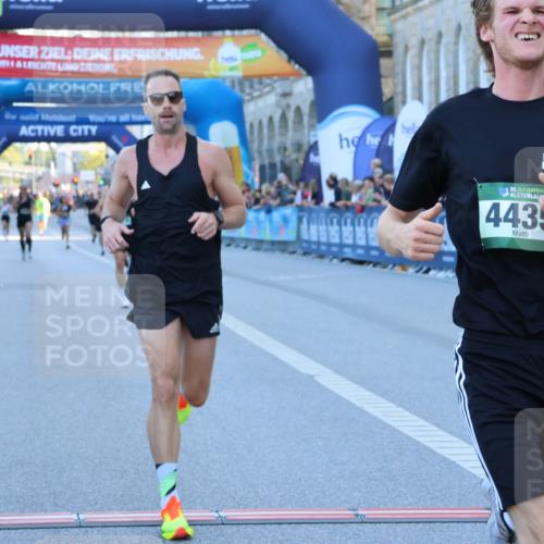 01.09.2024 - BARMER Alsterlauf Strokosch-Dieckow http://msf.ph/oto/6889249 01.09.2024 09:43:35 Ziel 3770, 3811, 4435, 4621, 4844, 8058 meine-sportfotos.de