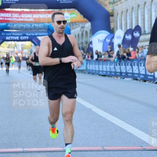 01.09.2024 - BARMER Alsterlauf Strokosch-Dieckow http://msf.ph/oto/6889251 01.09.2024 09:43:35 Ziel 3770, 3811, 4435, 4621, 4844, 8058 meine-sportfotos.de