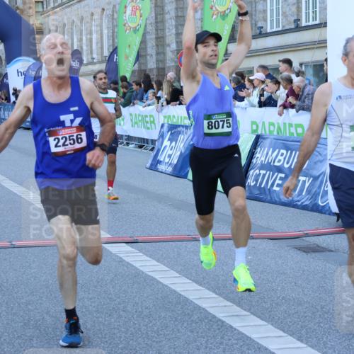 01.09.2024 - BARMER Alsterlauf Strokosch-Dieckow http://msf.ph/oto/6889316 01.09.2024 09:44:17 Ziel 2256, 2268, 2502, 2724, 2971, 3151, 3463, 3825, 4166, 4174, 4310, 4407, 4831, 4840, 4859, 5093, 8075, 8155, 8266 meine-sportfotos.de