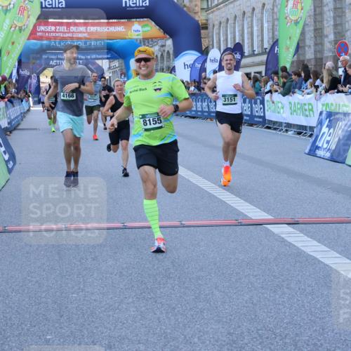 01.09.2024 - BARMER Alsterlauf Strokosch-Dieckow http://msf.ph/oto/6889325 01.09.2024 09:44:20 Ziel 2017, 2268, 2424, 2971, 3151, 3463, 3733, 3825, 4166, 4174, 4310, 4407, 4831, 4859, 5093, 8075, 8155, 8266 meine-sportfotos.de