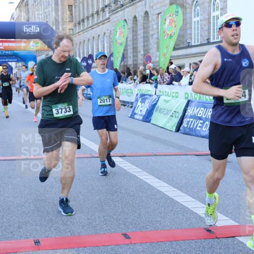 01.09.2024 - BARMER Alsterlauf Strokosch-Dieckow http://msf.ph/oto/6889338 01.09.2024 09:44:30 Ziel 2017, 2257, 2422, 2424, 3273, 3466, 3495, 3733, 3919, 4221, 4310, 4685, 5197, 8094, 8145, 8264 meine-sportfotos.de