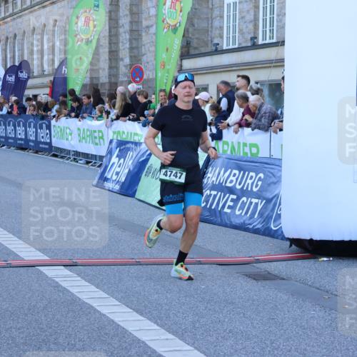 01.09.2024 - BARMER Alsterlauf Strokosch-Dieckow http://msf.ph/oto/6889354 01.09.2024 09:44:48 Ziel 2021, 2407, 3806, 3814, 3899, 4040, 4377, 4747, 4772 meine-sportfotos.de
