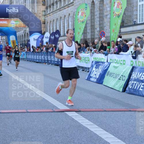 01.09.2024 - BARMER Alsterlauf Strokosch-Dieckow http://msf.ph/oto/6889359 01.09.2024 09:44:49 Ziel 2021, 2407, 3806, 3814, 3899, 4040, 4377, 4747, 4772 meine-sportfotos.de