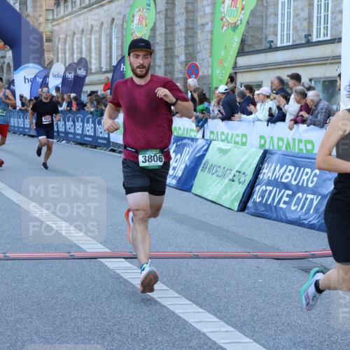 01.09.2024 - BARMER Alsterlauf Strokosch-Dieckow http://msf.ph/oto/6889379 01.09.2024 09:44:55 Ziel 2021, 2104, 2407, 3132, 3806, 3814, 4040, 4377, 4772, 5100 meine-sportfotos.de