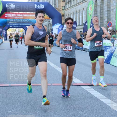 01.09.2024 - BARMER Alsterlauf Strokosch-Dieckow http://msf.ph/oto/6889420 01.09.2024 09:45:11 Ziel 2708, 3215, 3290, 3503, 3520, 3545, 3597, 3756, 4143, 4328, 4368, 4493, 5089, 5151, 5247, 5279, 8099 meine-sportfotos.de