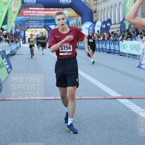 01.09.2024 - BARMER Alsterlauf Strokosch-Dieckow http://msf.ph/oto/6889427 01.09.2024 09:45:13 Ziel 2708, 3474, 3520, 3545, 3597, 3756, 4143, 4328, 4368, 4493, 5089, 5151, 5247, 8099 meine-sportfotos.de