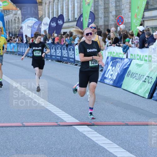 01.09.2024 - BARMER Alsterlauf Strokosch-Dieckow http://msf.ph/oto/6889452 01.09.2024 09:45:29 Ziel 2263, 2517, 2696, 3255, 3440, 3797, 3943, 4247, 4688, 4828 meine-sportfotos.de