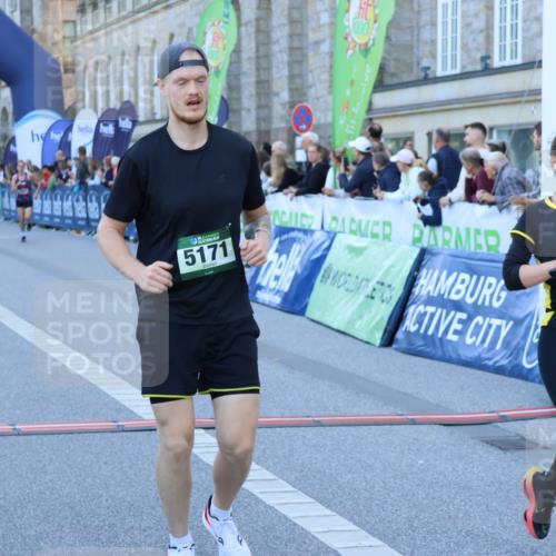 01.09.2024 - BARMER Alsterlauf Strokosch-Dieckow http://msf.ph/oto/6889502 01.09.2024 09:45:49 Ziel 2604, 2824, 4234, 4783, 5171, 8034, 8080, 8165, 8186 meine-sportfotos.de