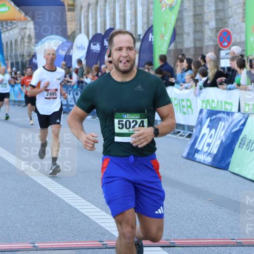01.09.2024 - BARMER Alsterlauf Strokosch-Dieckow http://msf.ph/oto/6889539 01.09.2024 09:46:12 Ziel 2043, 2495, 2528, 2926, 3225, 4326, 4400, 4776, 4796, 4839, 5024, 5203 meine-sportfotos.de