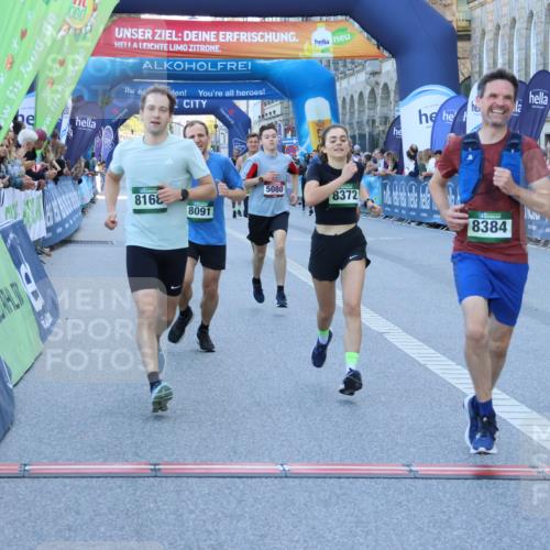 01.09.2024 - BARMER Alsterlauf Strokosch-Dieckow http://msf.ph/oto/6889586 01.09.2024 09:46:34 Ziel 2110, 2406, 2469, 2756, 2810, 3411, 3576, 3606, 3715, 4118, 4323, 4671, 5080, 8091, 8168, 8233, 8370, 8372, 8384 meine-sportfotos.de