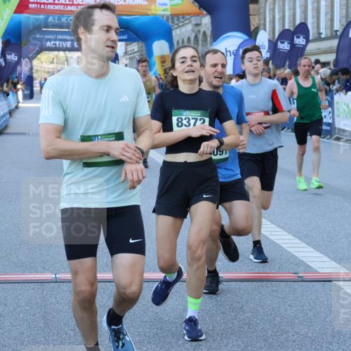 01.09.2024 - BARMER Alsterlauf Strokosch-Dieckow http://msf.ph/oto/6889595 01.09.2024 09:46:36 Ziel 2110, 2406, 2469, 2487, 2756, 3411, 3576, 3606, 4118, 4323, 4677, 5080, 8091, 8168, 8233, 8370, 8372, 8384 meine-sportfotos.de