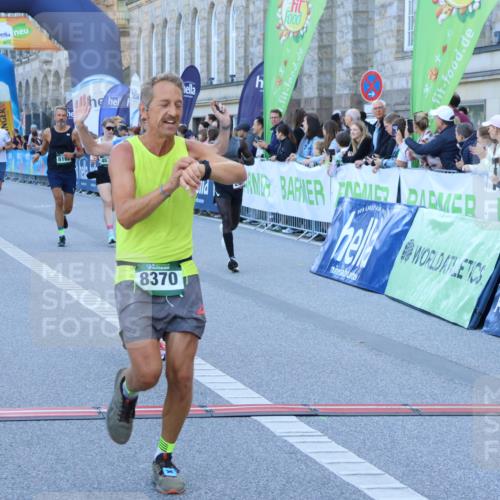 01.09.2024 - BARMER Alsterlauf Strokosch-Dieckow http://msf.ph/oto/6889601 01.09.2024 09:46:43 Ziel 2110, 2406, 2487, 2702, 2903, 3382, 3606, 3848, 4281, 4569, 4677, 4838, 5196, 8162, 8233, 8332, 8370 meine-sportfotos.de