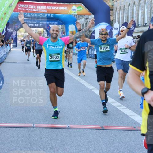 01.09.2024 - BARMER Alsterlauf Strokosch-Dieckow http://msf.ph/oto/6889613 01.09.2024 09:46:48 Ziel 2487, 2702, 2847, 2903, 3244, 3378, 3382, 3848, 4020, 4281, 4569, 4677, 4800, 4838, 5196, 8162, 8332 meine-sportfotos.de