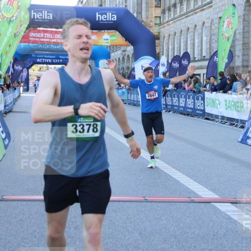 01.09.2024 - BARMER Alsterlauf Strokosch-Dieckow http://msf.ph/oto/6889643 01.09.2024 09:46:57 Ziel 2847, 3244, 3378, 3459, 4020, 4800 meine-sportfotos.de