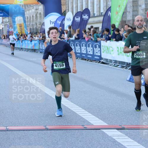 01.09.2024 - BARMER Alsterlauf Strokosch-Dieckow http://msf.ph/oto/6889713 01.09.2024 09:47:45 Ziel 2080, 2720, 3064, 4159, 4249, 5004, 8221 meine-sportfotos.de