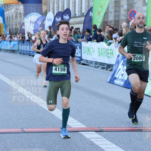 01.09.2024 - BARMER Alsterlauf Strokosch-Dieckow http://msf.ph/oto/6889715 01.09.2024 09:47:45 Ziel 2080, 2720, 3064, 4159, 4249, 5004, 8221 meine-sportfotos.de