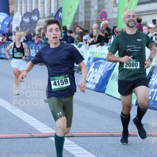 01.09.2024 - BARMER Alsterlauf Strokosch-Dieckow http://msf.ph/oto/6889717 01.09.2024 09:47:45 Ziel 2080, 2720, 3064, 4159, 4249, 5004, 8221 meine-sportfotos.de