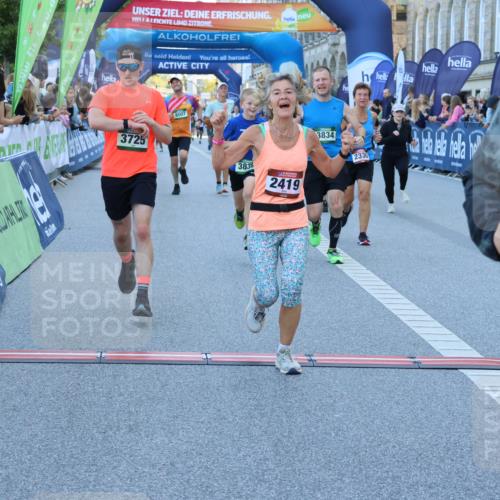 01.09.2024 - BARMER Alsterlauf Strokosch-Dieckow http://msf.ph/oto/6889891 01.09.2024 10:00:42 Ziel 2330, 2419, 2612, 2652, 3078, 3541, 3725, 3834, 3836, 4263, 4553, 4739, 4744, 8007, 8044, 8046, 8054, 8086, 8088, 8338 meine-sportfotos.de