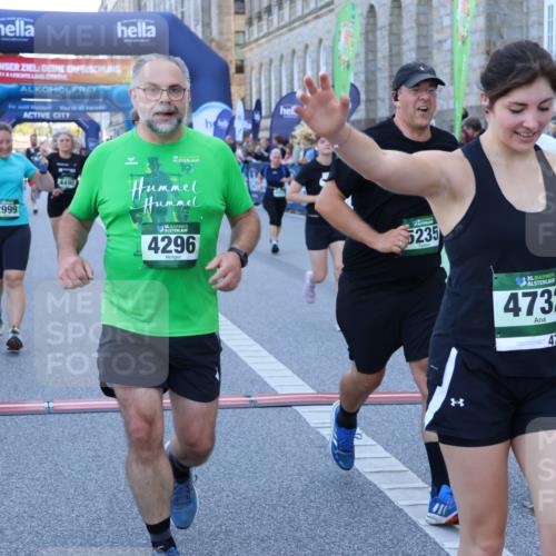 01.09.2024 - BARMER Alsterlauf Strokosch-Dieckow http://msf.ph/oto/6890605 01.09.2024 10:08:50 Ziel 2345, 2680, 2999, 3009, 3205, 3552, 3624, 3626, 4076, 4139, 4296, 4379, 4490, 4513, 4732, 5163, 5221, 5235 meine-sportfotos.de